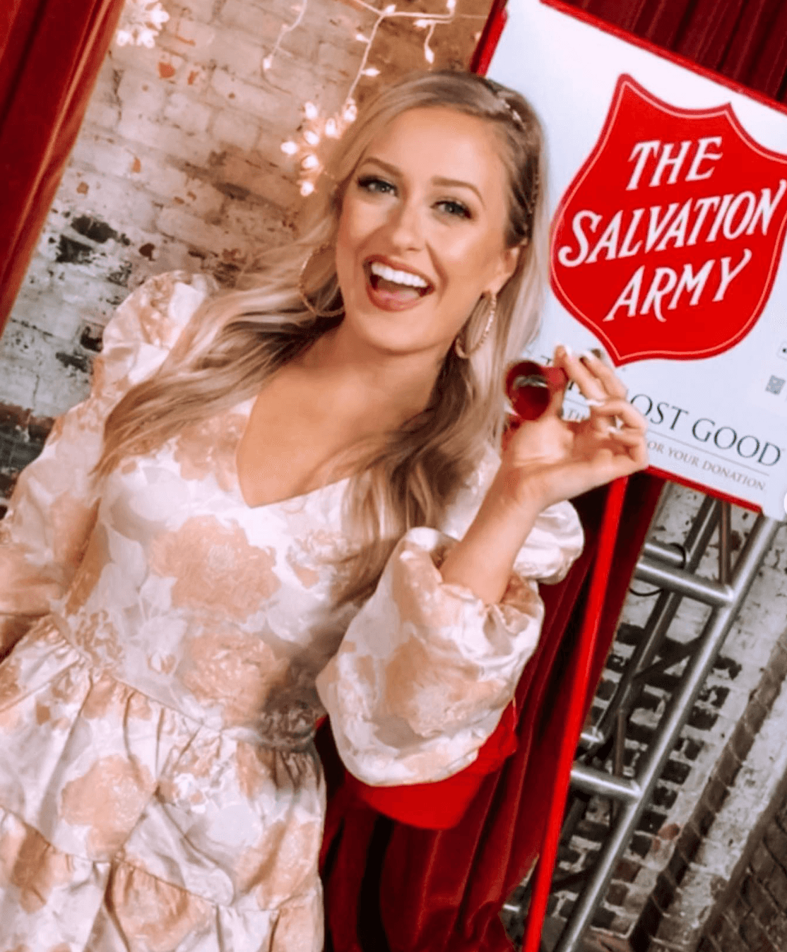 SONY MUSIC NASHVILLE X THE SALVATION ARMY ROCK THE KETTLE CHRISTMAS SPECIAL