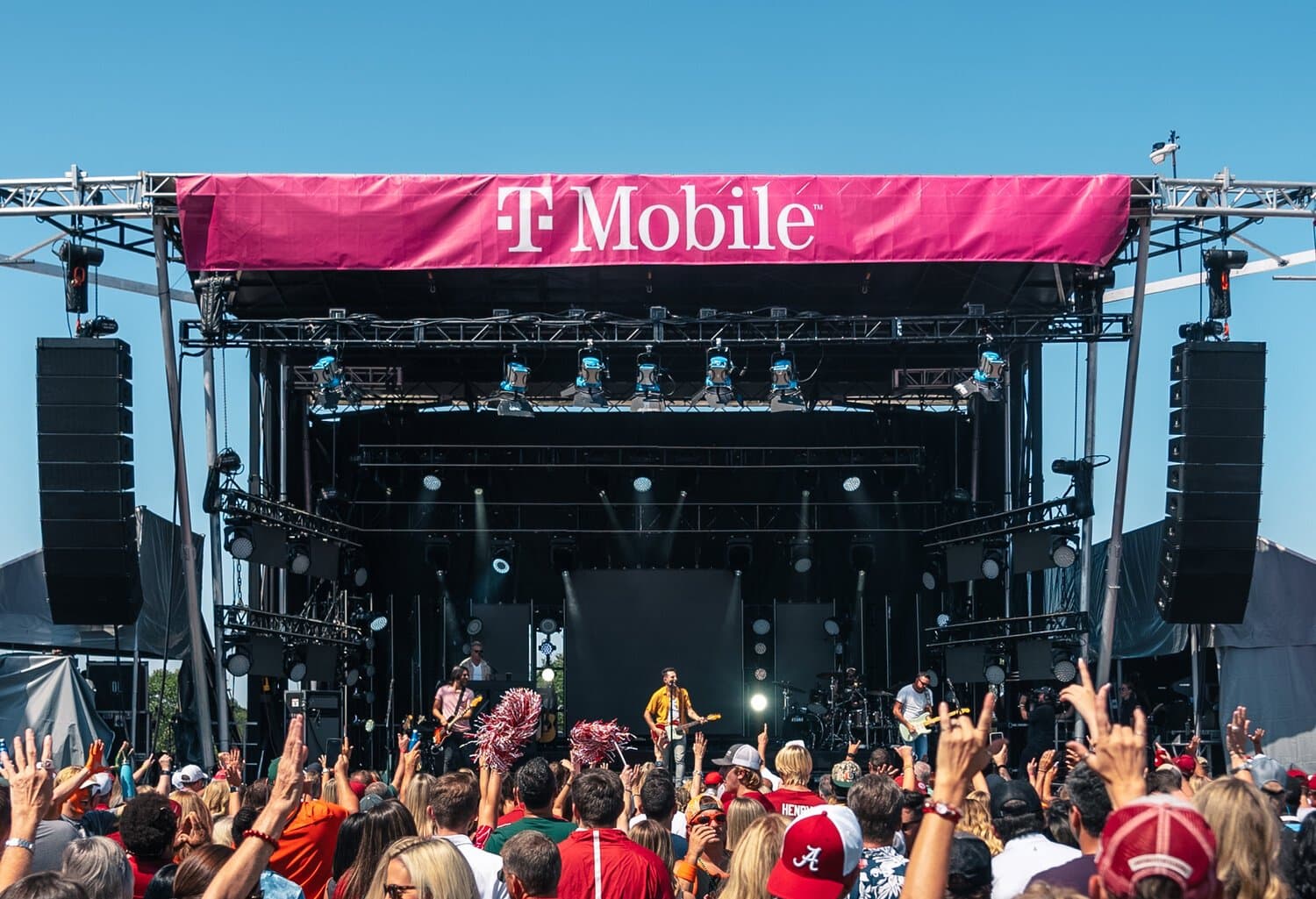 OLD DOMINION X T-MOBILE SEC KICKOFF CONCERT